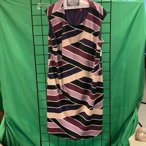 Gorgeous shades of purple sleeveless dress, Vince Camuto, 20 W